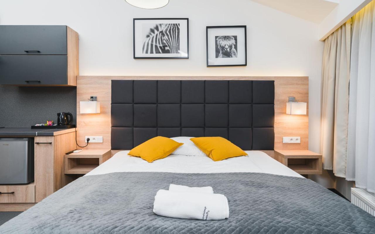 Aron Residence - By Upstairs Krasków Εξωτερικό φωτογραφία